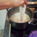 5.	After about 15/20 minutes, add salt, pepper, some olive oil and blend the beans into a creamy soup